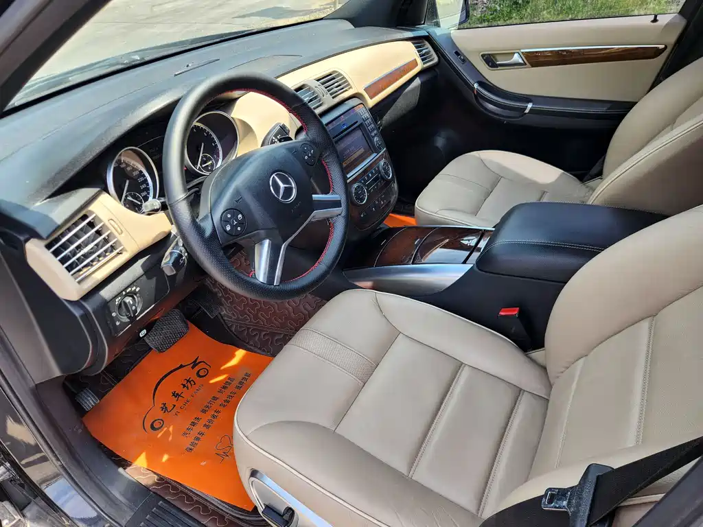 Mercedes-Benz R-Class 2012 — фото 22