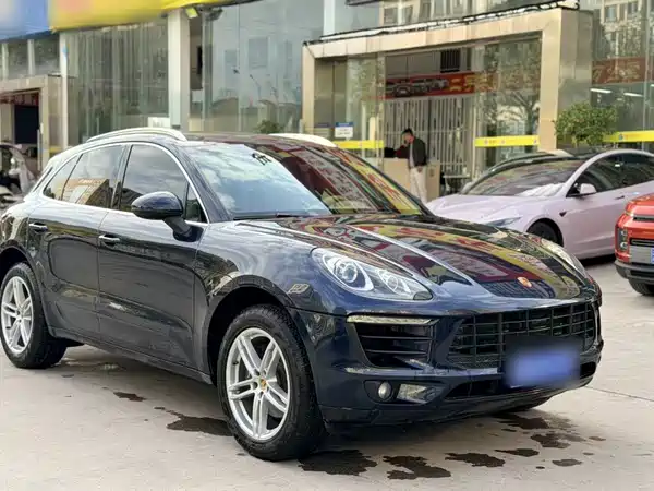 Porsche Macan 2014
