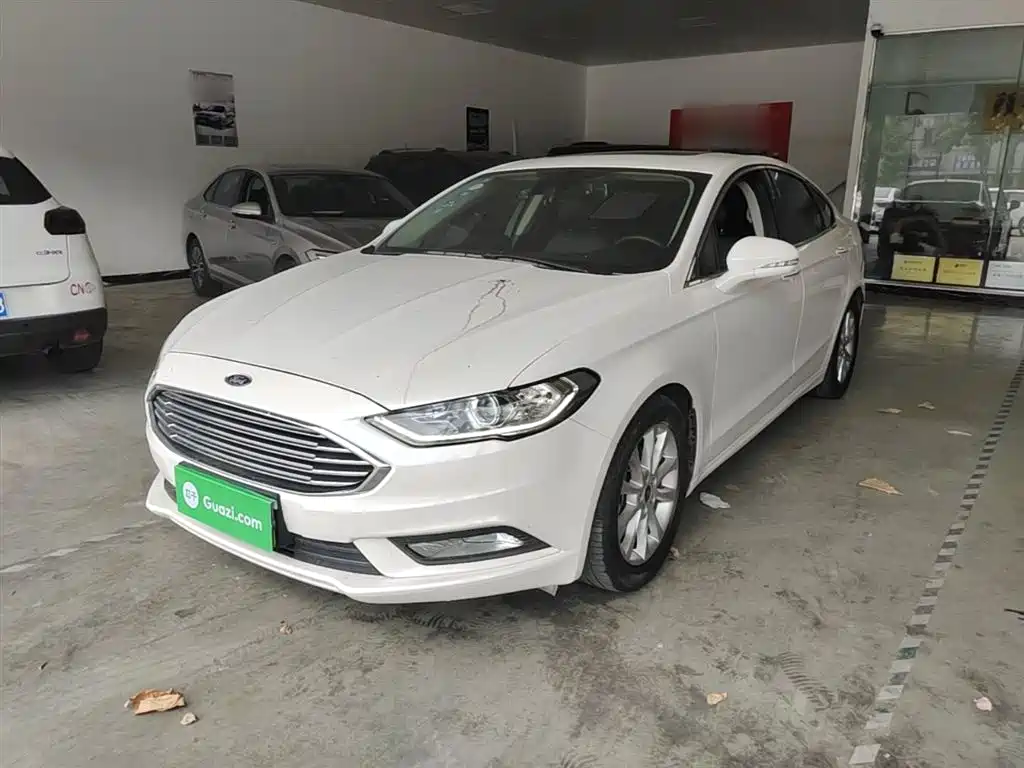 Ford Mondeo 2017 — фото 1