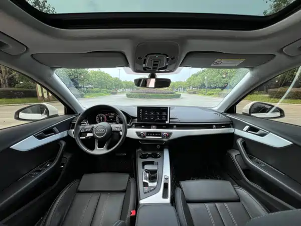 Audi A4L 2024