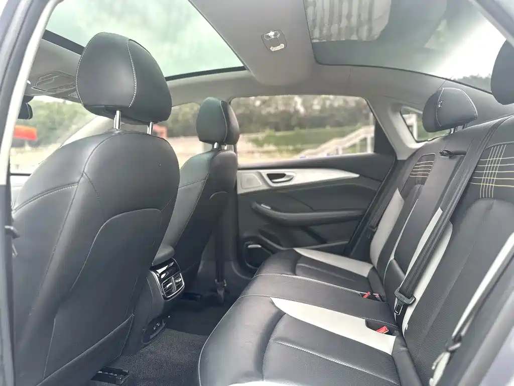 Roewe i6 MAX 2020 — фото 7