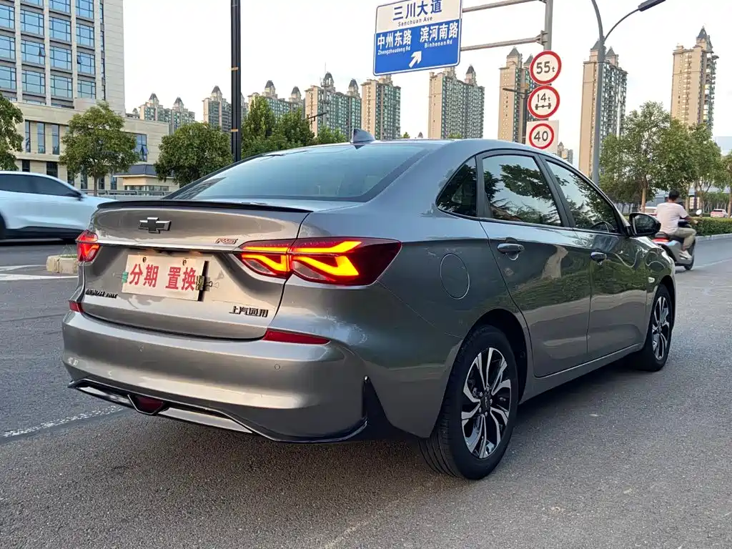 Chevrolet Monza 2019 — фото 12