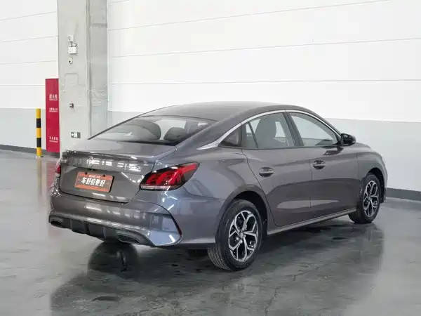 MG5 2022