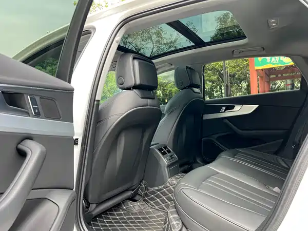 Audi A4L 2024