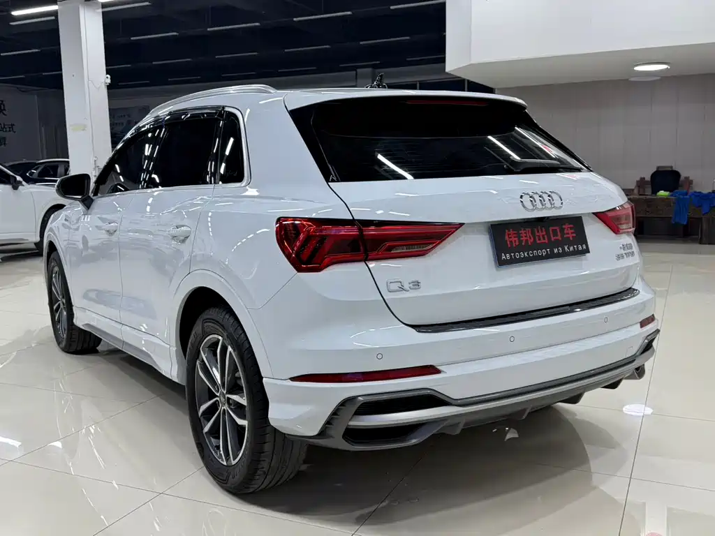 Audi Q3 2023 — фото 4