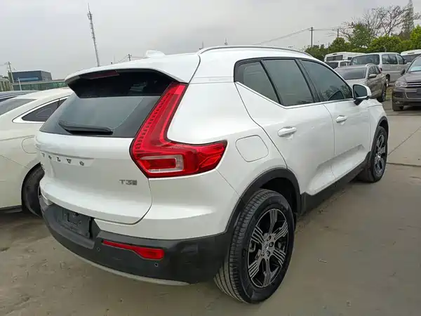 Volvo XC40 2019
