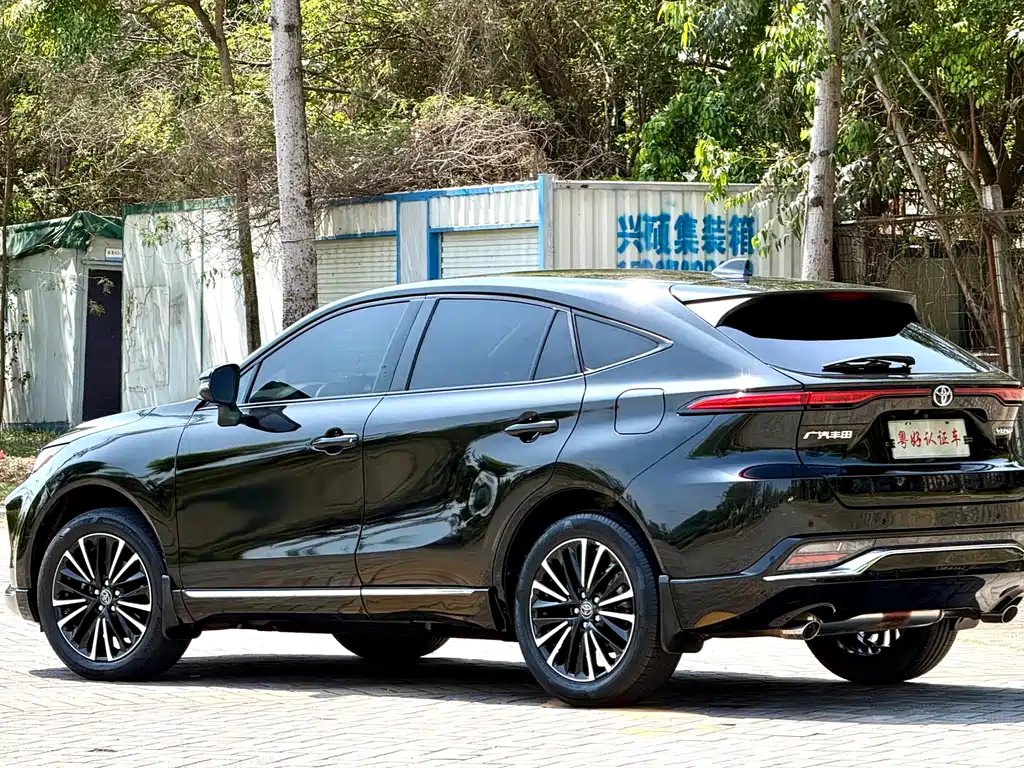 Toyota Venza 2023 — фото 5