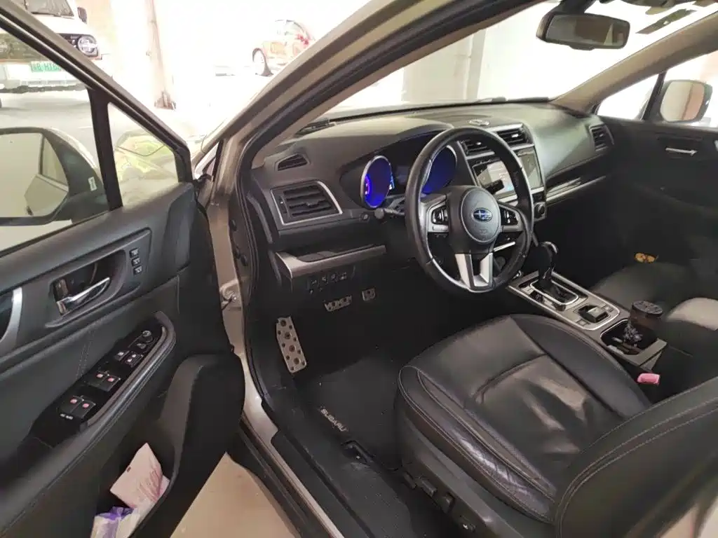 Subaru Outback 2016 — фото 14