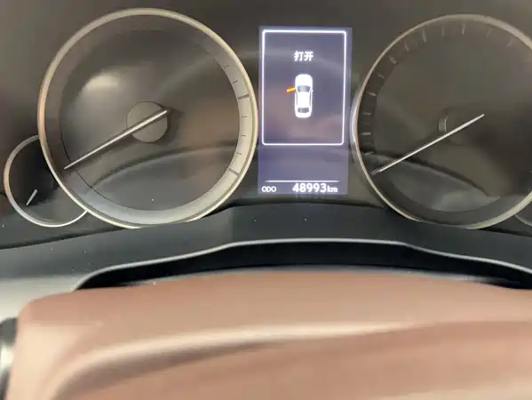 Lexus ES 2018