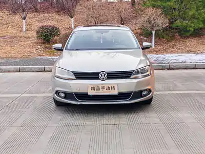 Volkswagen Sagitar 2014