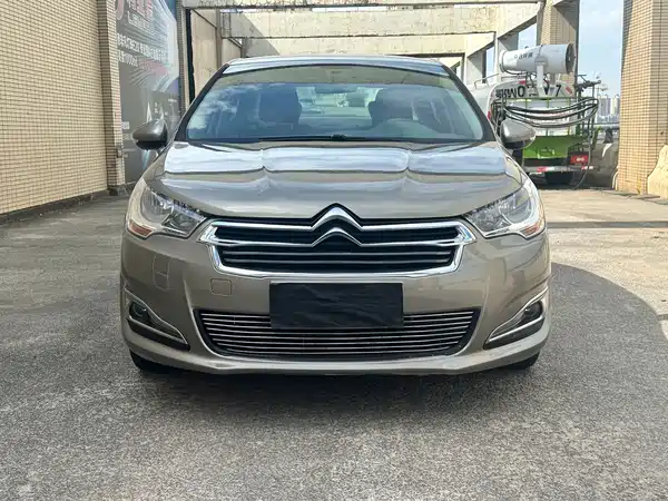 Citroën C4L 2016