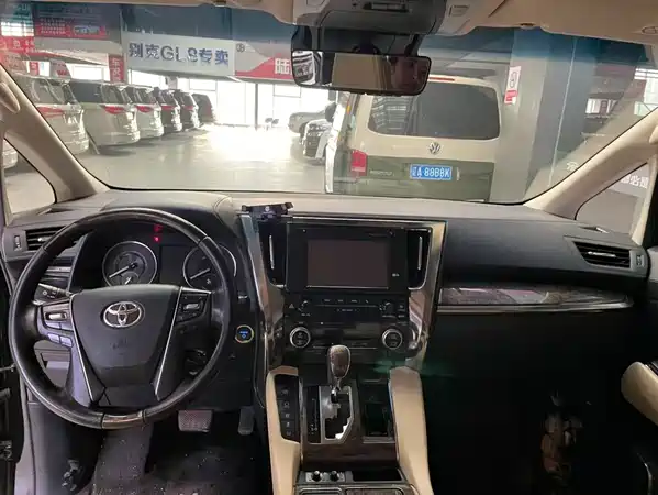 Toyota Wilfa 2019