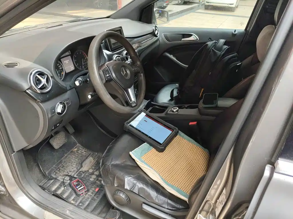Mercedes-Benz B-Class 2014 — фото 16