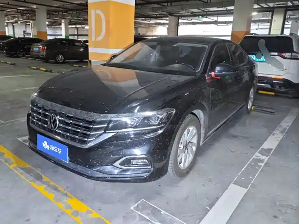 Volkswagen Passat 2021