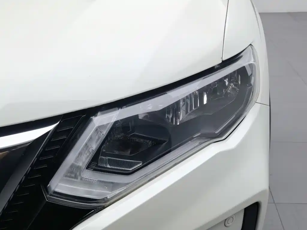 Nissan X-Trail 2019 — фото 7