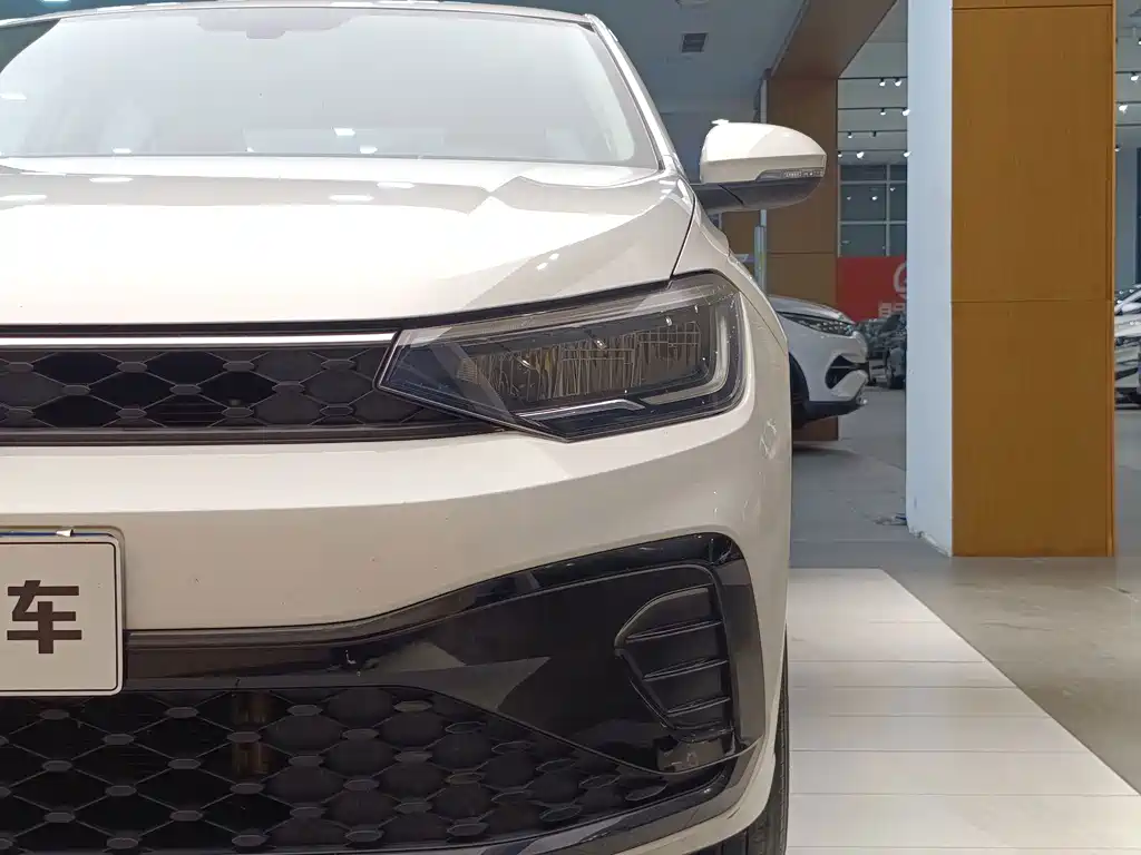 Volkswagen Lavida 2024