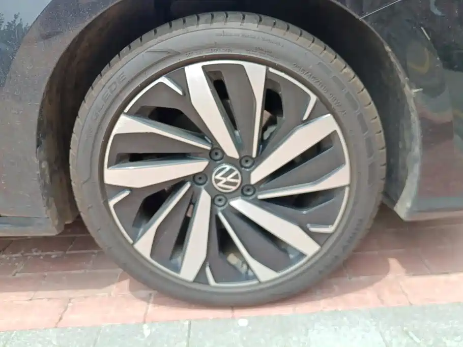 Volkswagen Passat 2022