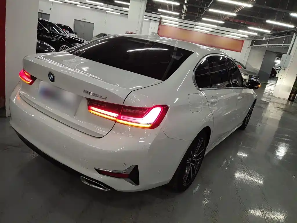 BMW 3 Series 2020