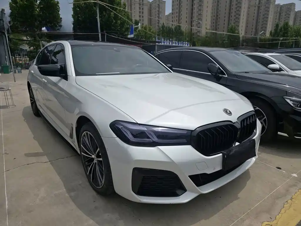 BMW 5 Series 2023