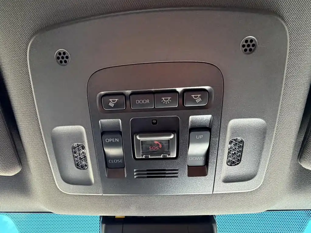 Toyota Avalon 2023 — фото 18