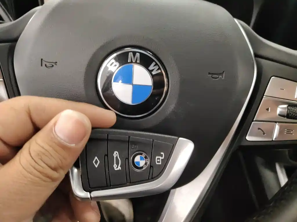BMW 3 Series 2020 — фото 17