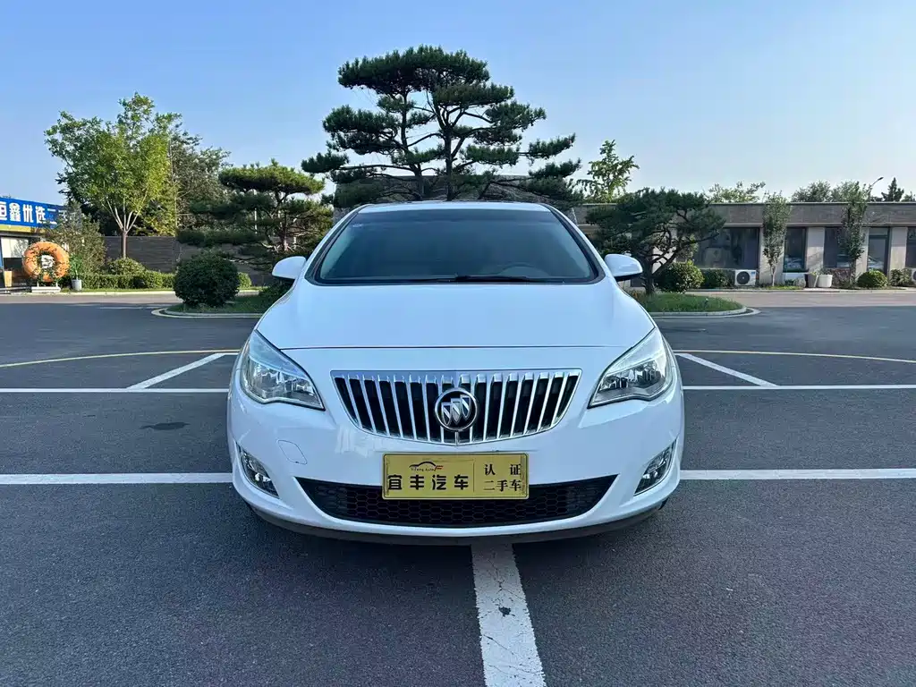 Buick Excelle 2014