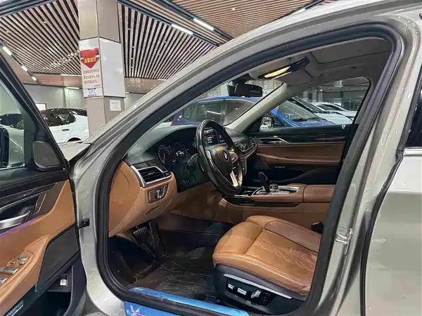 BMW 7 Series 2017