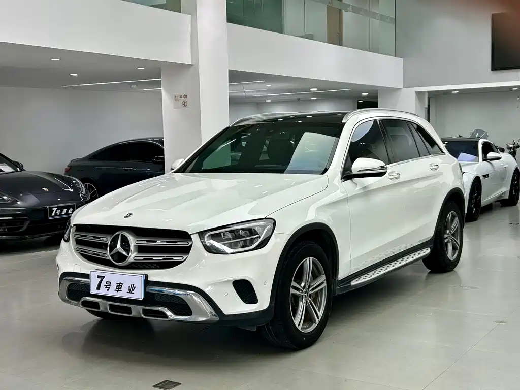 Mercedes-Benz GLC 2021 — фото 1