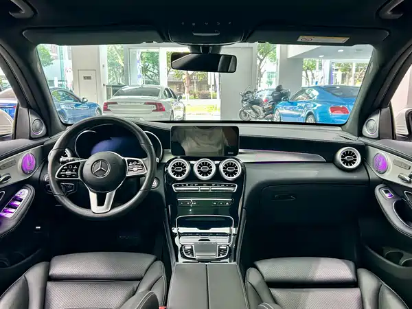 Mercedes-Benz GLC 2021