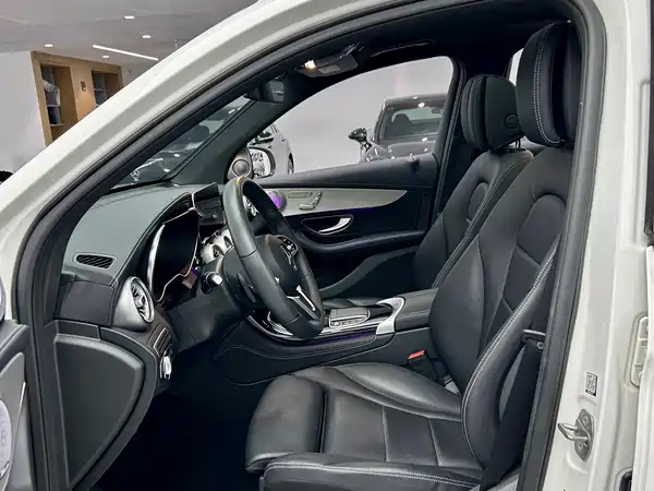 Mercedes-Benz GLC 2021