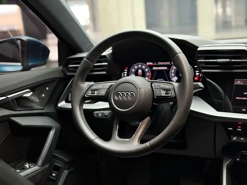 Audi A3 2022 — фото 23