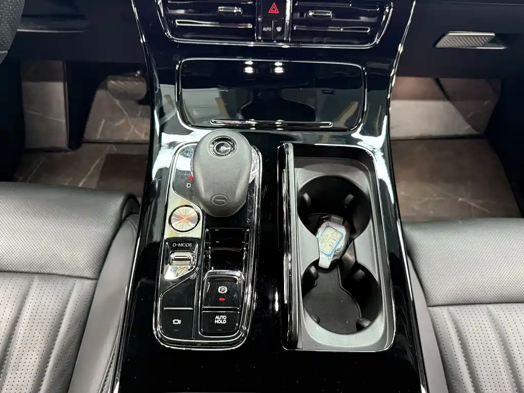 GAC Motor Trumpchi M8 2023 — фото 21