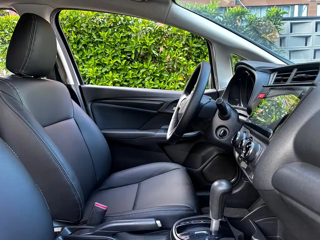 Honda Fit 2016 — фото 23
