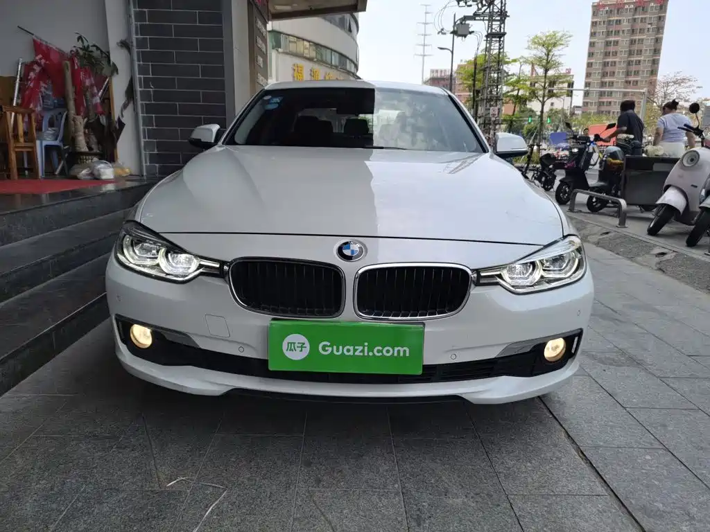BMW 3 Series 2017