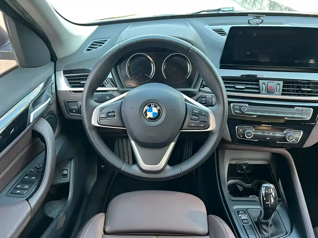 BMW X1 2020 — фото 9
