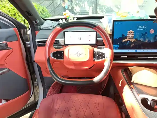 Dongfeng e008 2025