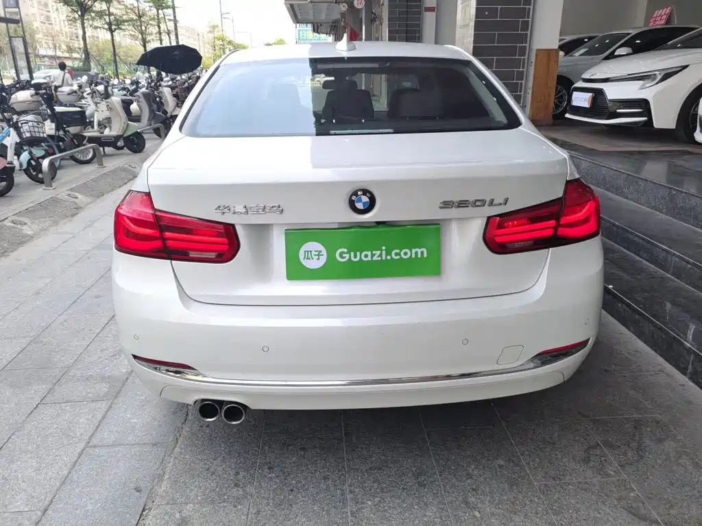 BMW 3 Series 2017