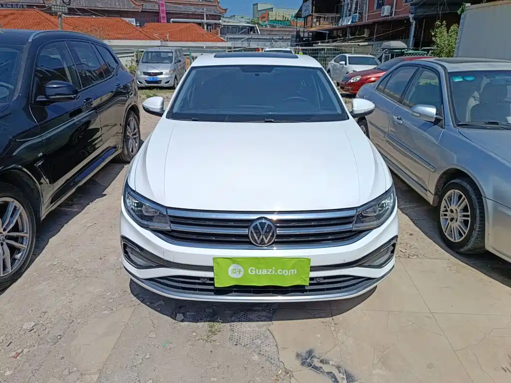Volkswagen Bora 2023