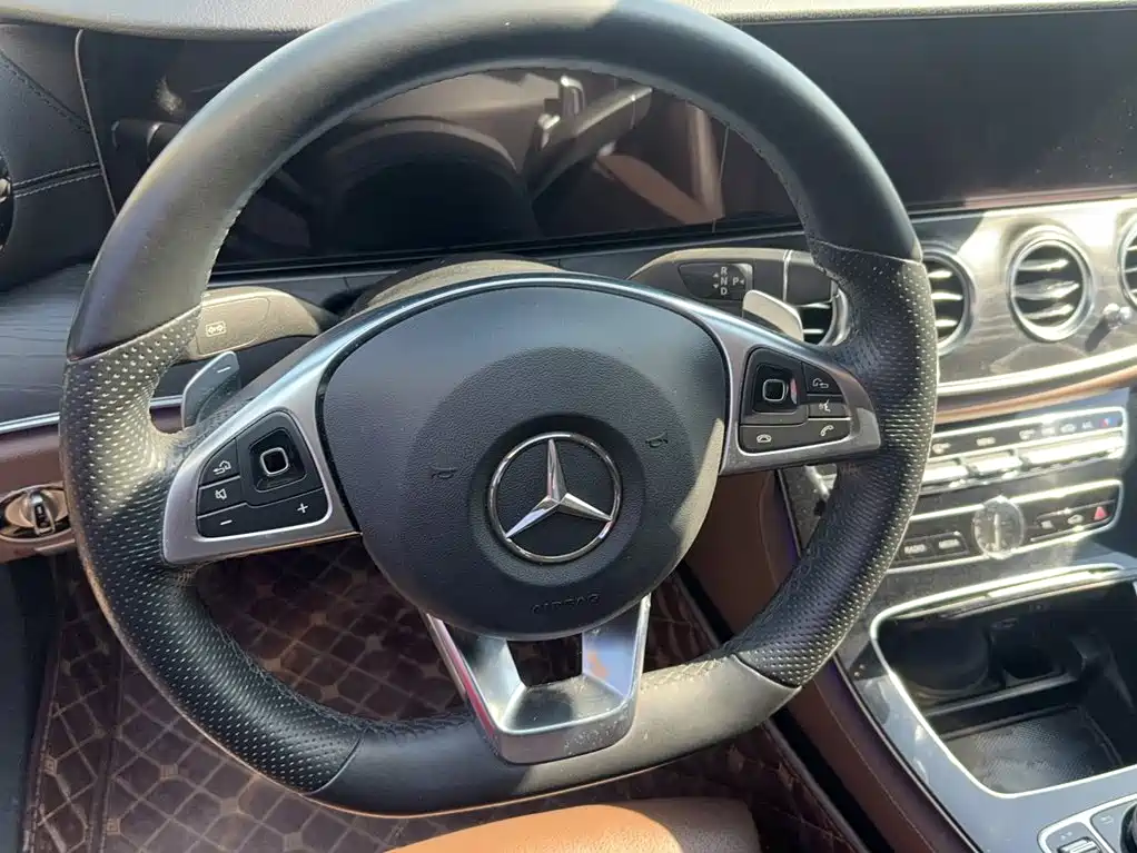 Mercedes-Benz E-Class 2017
