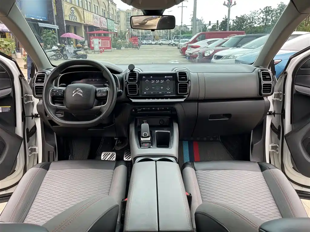 Citroen C5 AIRCROSS 2018 — фото 8