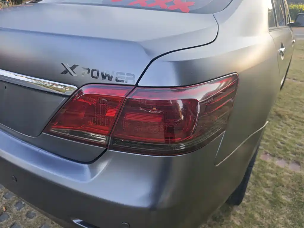 Toyota Camry 2015 — фото 24