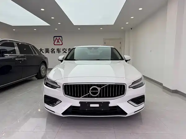 Volvo S60 2020