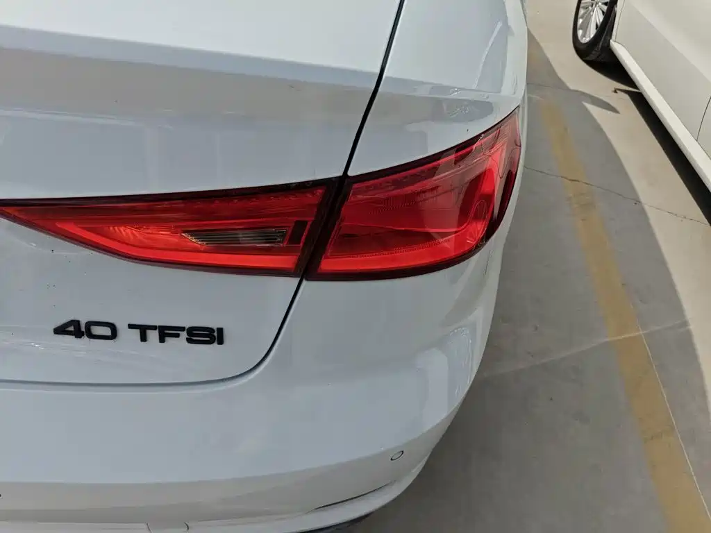 Audi A3 2017 — фото 19