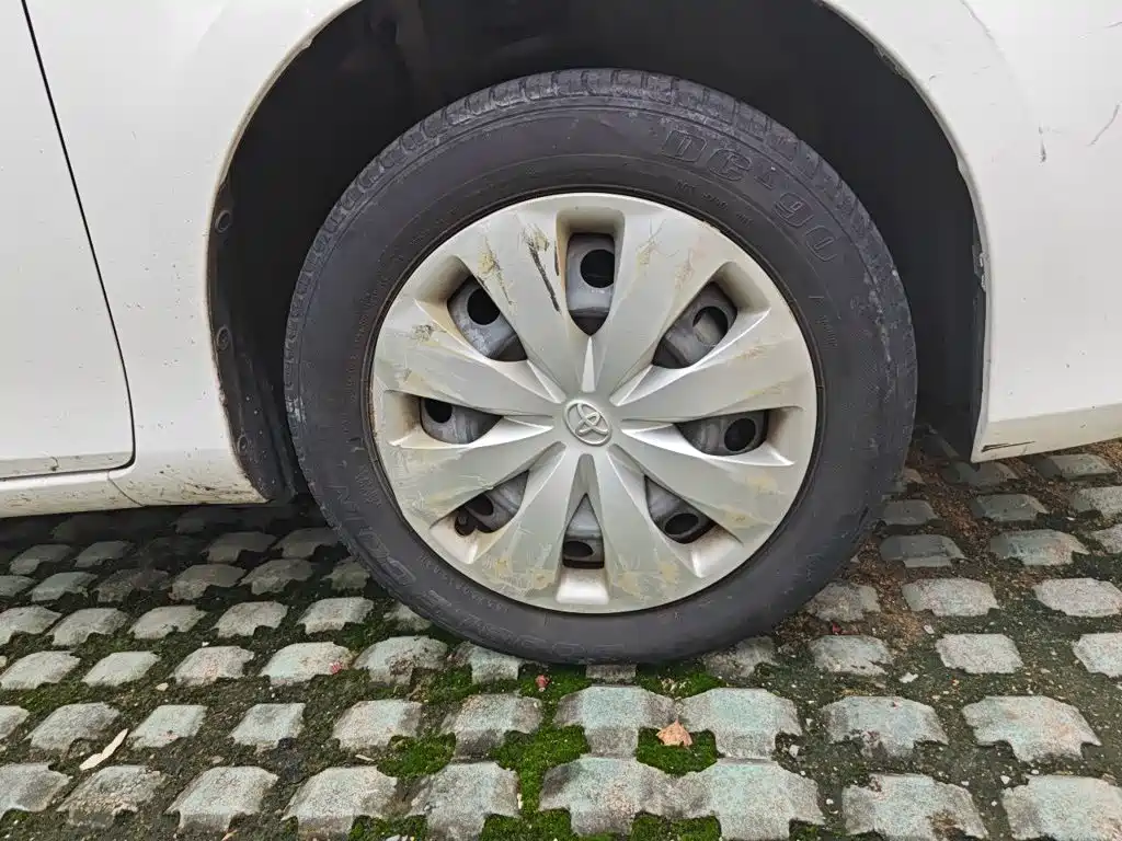 Toyota Yaris L 2018 — фото 24