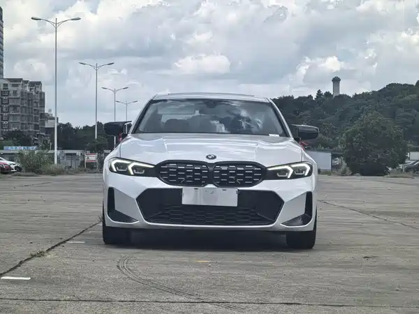 BMW 3 Series 2024
