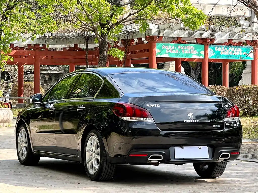 Peugeot 508 2016 — фото 6