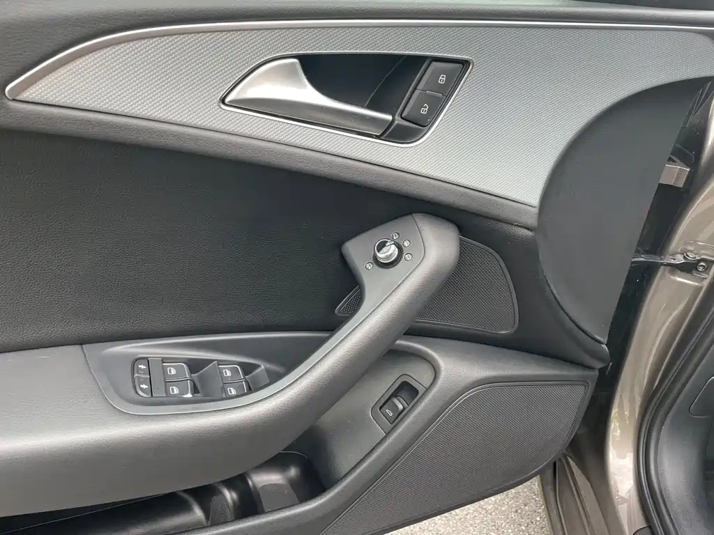 Audi A6L 2015