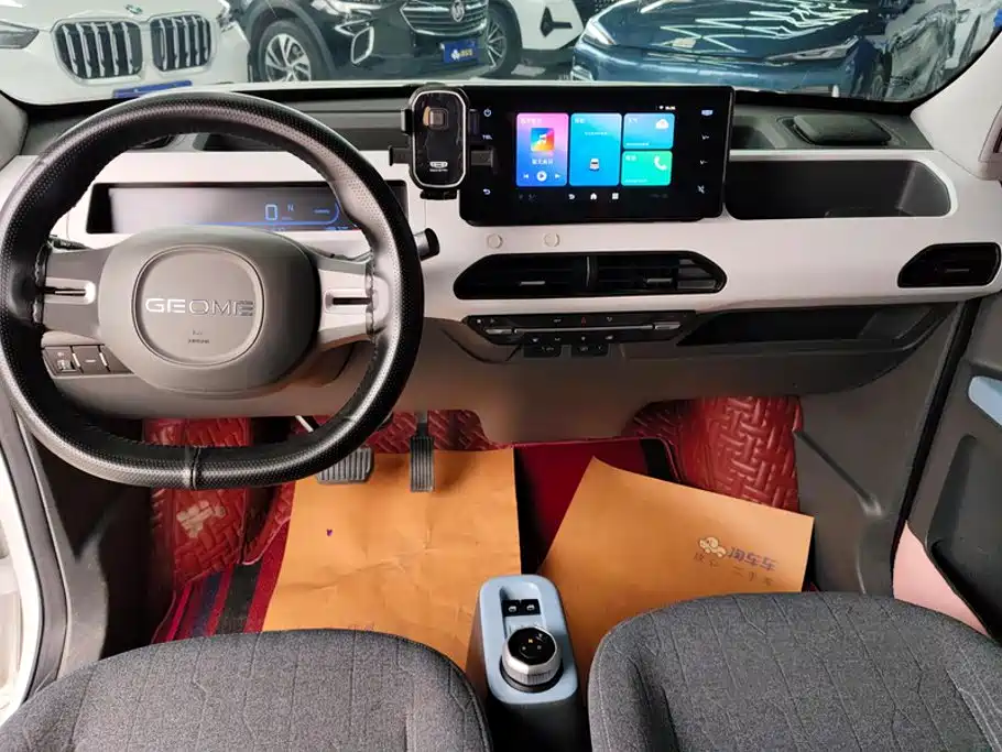 Geely Galaxy Panda 2023 — фото 12