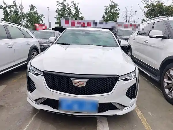 Cadillac CT4 2023