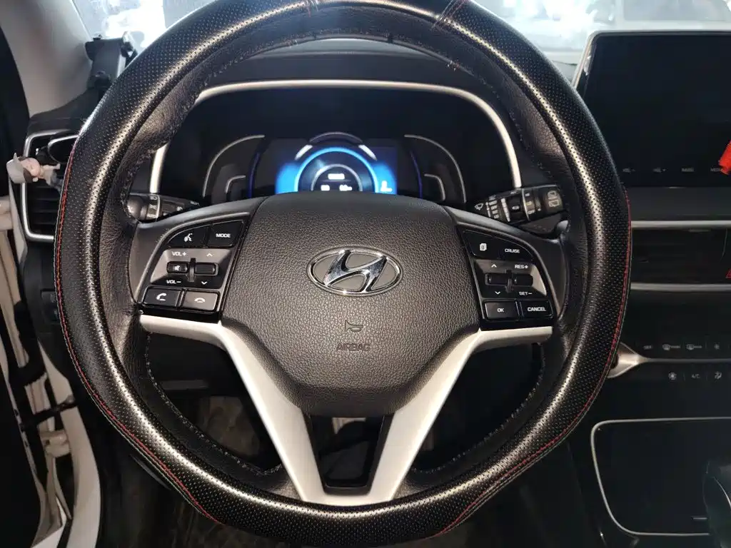 Hyundai Tucson 2020 — фото 11